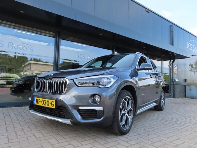 BMW X1 SDRIVE20I Centennial High Exe Leder Pano Trekhaak