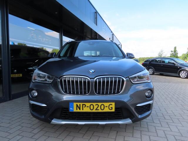 BMW X1 SDRIVE20I Centennial High Exe Leder Pano Trekhaak