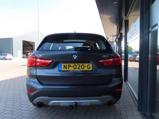 BMW X1 SDRIVE20I Centennial High Exe Leder Pano Trekhaak