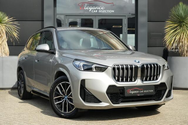 BMW X1 xDrive25e M Sport 220pk Navigatie/Stoelverwarming/Camera