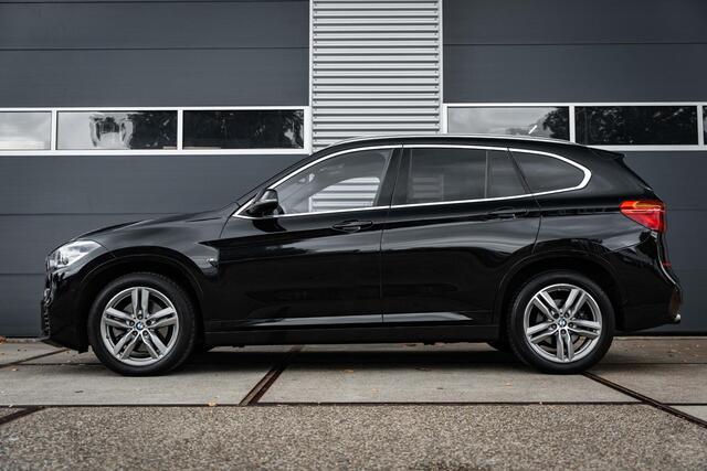 BMW X1 sDrive20i Centennial Executive |Camera |Sfeer