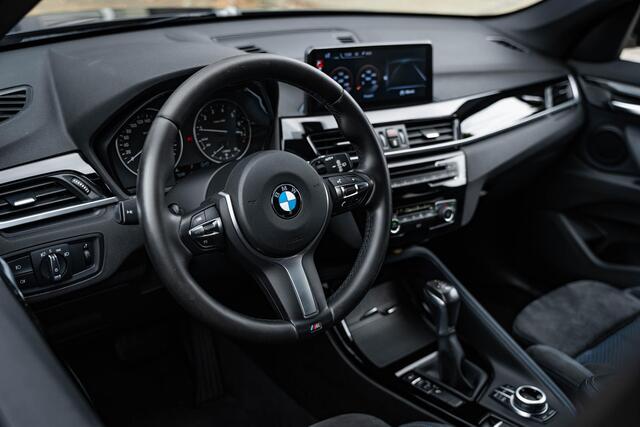 BMW X1 sDrive20i Centennial Executive |Camera |Sfeer