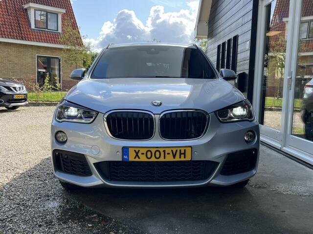 BMW X1 sDrive20i High Executive M-Pakket/Aut/Ecc/Leer/Navi