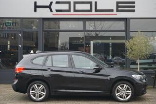 bmw-x1-xdrive25e--m-pakket--trekh