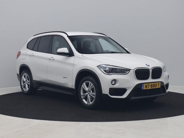 BMW X1 sDrive18i Executive | NAVI | TREKHAAK
