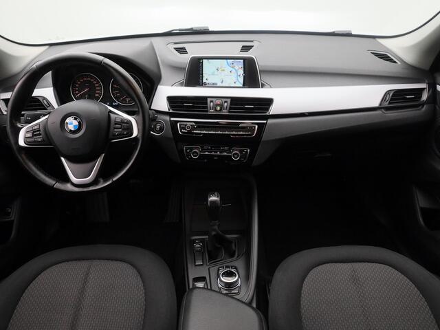 BMW X1 sDrive18i Executive | NAVI | TREKHAAK