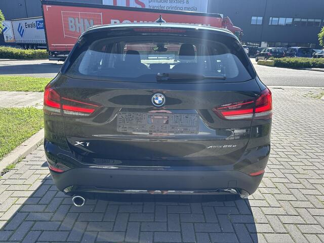 BMW X1 xDrive25e Executive LED, PDC, Navi, ECC