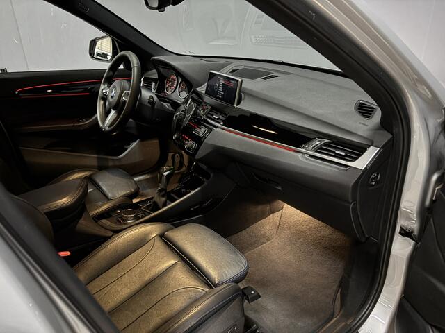 BMW X1 sDrive20i Corporate Lease High Executive Camera|Trekhaak|Pano|Head-Up