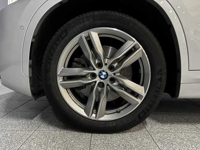 BMW X1 sDrive20i Corporate Lease High Executive Camera|Trekhaak|Pano|Head-Up