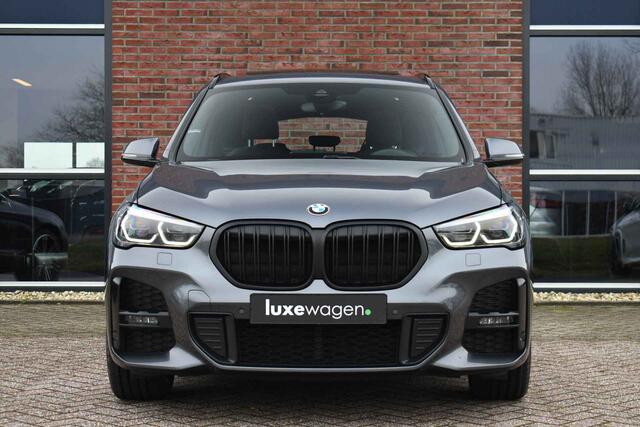 BMW X1 xDrive25e M-Sport Pano ACC HUD Camera Dr-Ast-Plus
