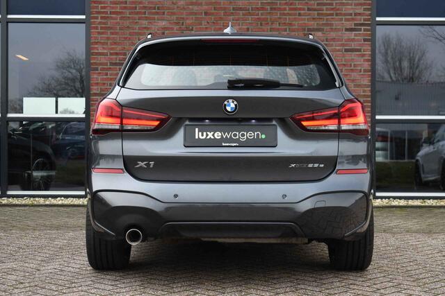 BMW X1 xDrive25e M-Sport Pano ACC HUD Camera Dr-Ast-Plus