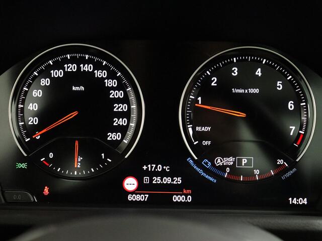 BMW X1 sDrive18i High Executive Automaat Panodak | Trekhaak