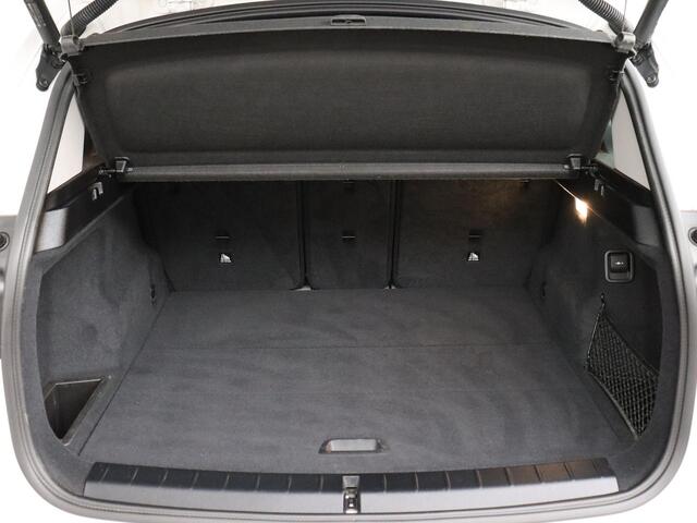 BMW X1 sDrive18i High Executive Automaat Panodak | Trekhaak