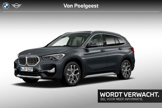 BMW X1 sDrive20i High Executive / xLine / Parking Pack / Audio Media Pack / Panoramadak