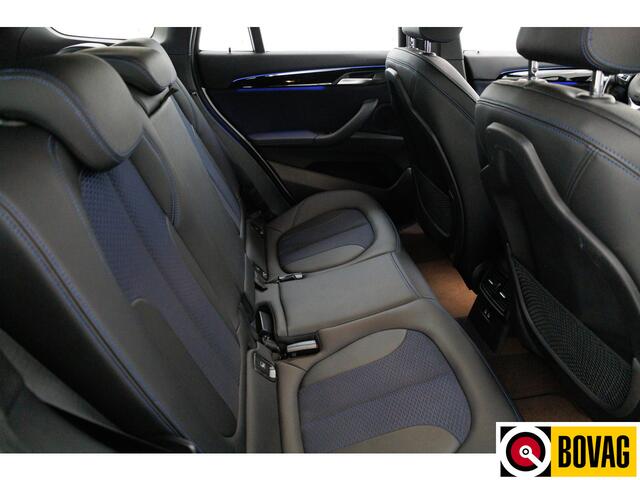 BMW X1 sDrive18i M-Sport 136 PK | Stoelverwarming | Elec. achterklep | PDC V+A | Cruise control, Led
