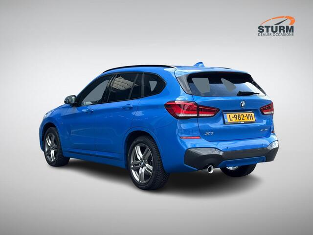 BMW X1 sDrive18i High Executive M Sport | Trekhaak Afneembaar | Sportstoelen | Navigatie Full-Map | 18'' Velgen | Elek. Achterklep | Stoelverwarming | Rijklaarprijs!