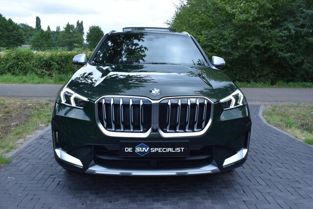 BMW X1 sDrive18i '23 FULL! LEER, PANO, ADAPT, NIEUWST.