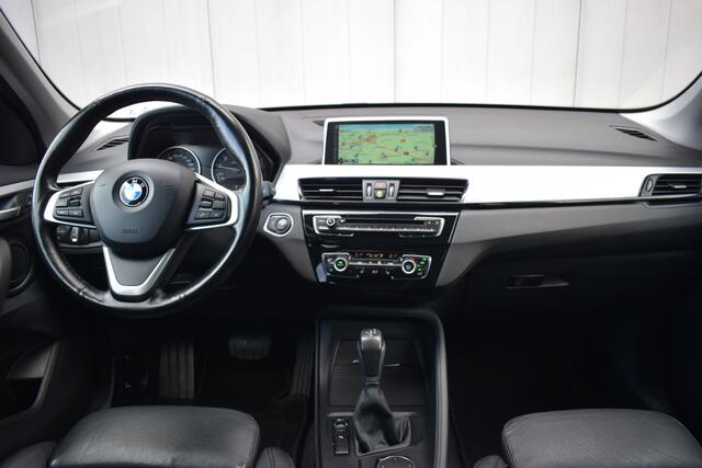 BMW X1 SDrive20i Automaat Centennial High Executive Zwart Leder | LED | Sportstoelen | Full Map Navi | Trekhaak