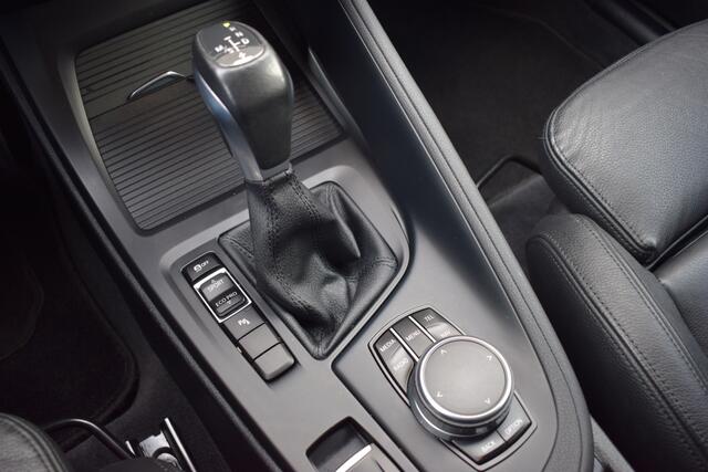 BMW X1 SDrive20i Automaat Centennial High Executive Zwart Leder | LED | Sportstoelen | Full Map Navi | Trekhaak