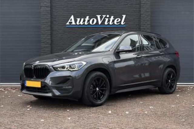 BMW X1 xDrive25e | PDC V+A | Apple Carplay | Elektrische Klep | LED | Cruise | DAB
