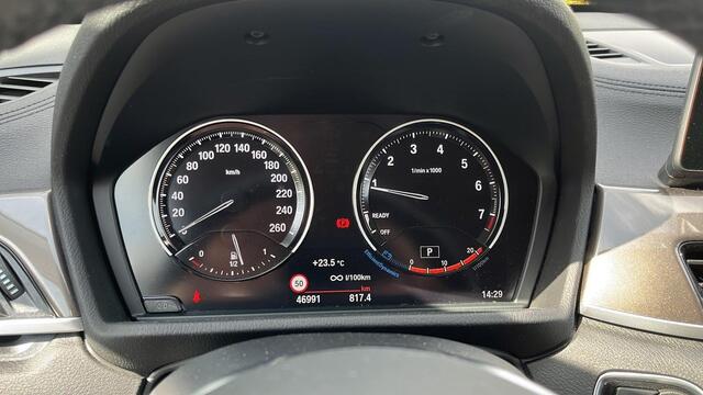 BMW X1 sDrive20i High Executive 190pk |