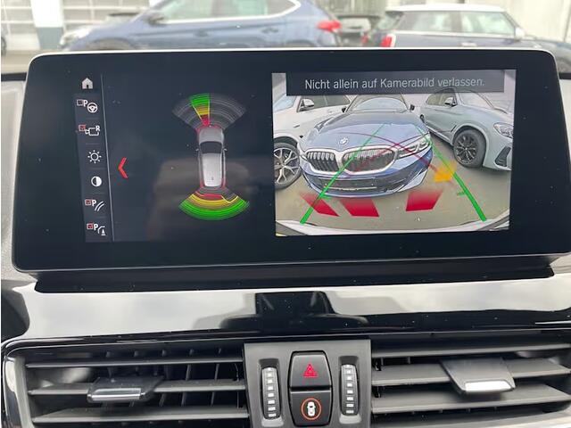 BMW X1 xDrive25e High Executive M Sport LED Head-Up Display Panoramadak Trekhaak Elek. Stoelverstelling 19 Inch Achteruitrijcamera Stuurverwarming ACC BTW Vol!!!!