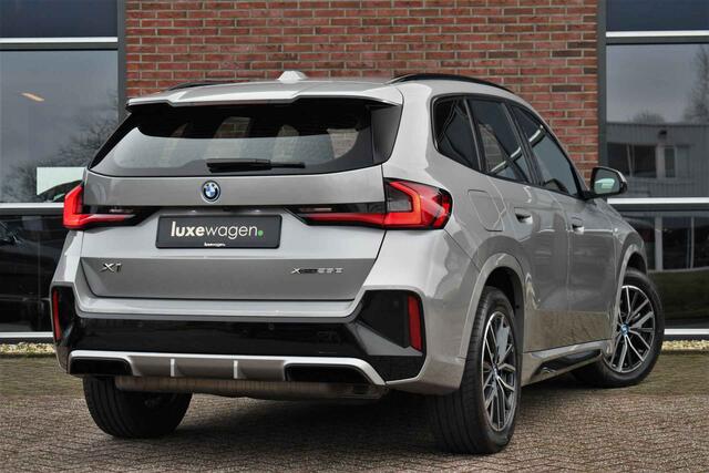 BMW X1 xDrive25e M-Sport Pano Trekhaak Camera 3786km!