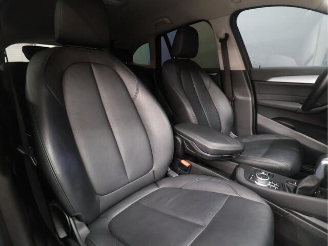 BMW X1 xDrive25e Business Edition Plus [GROOT NAVIGATIE, VOL LEDER, HEAD-UP, LEDVERLICHTING, PDC V+A, STOELVERWARMING, BLUETOOTH, CRUISE, CLIMATE, NIEUWSTAAT]