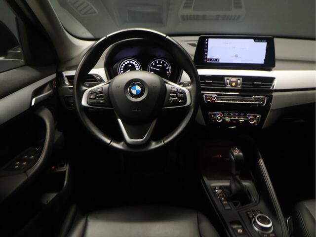 BMW X1 xDrive25e Business Edition Plus [GROOT NAVIGATIE, VOL LEDER, HEAD-UP, LEDVERLICHTING, PDC V+A, STOELVERWARMING, BLUETOOTH, CRUISE, CLIMATE, NIEUWSTAAT]