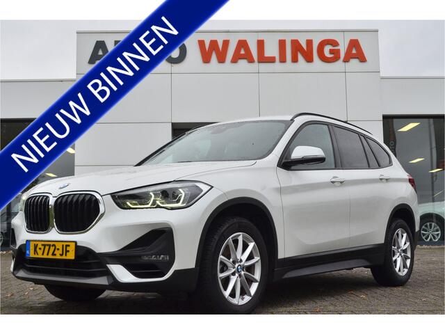 BMW X1 sDrive20i 179PK 4cil Nieuw Mod! Head up Led Navi Elektrisch te openen en sluiten achterklep
