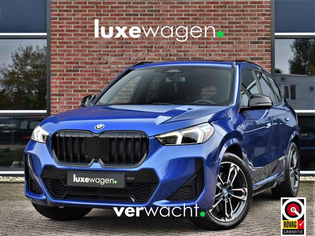BMW X1 sDrive20i 170pk M-Sport Pano ACC HUD 360 H/K 19inch El-zetels