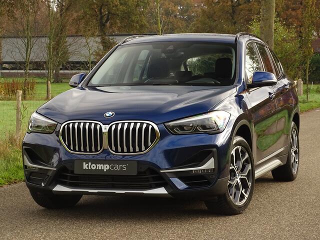 BMW X1 xDrive25i | 4WD | Gr.Navi | Head-Up | Trekhaak 13P | Leer | ST.Verw | Elek.Stoelen | Key-less | Fulloptions
