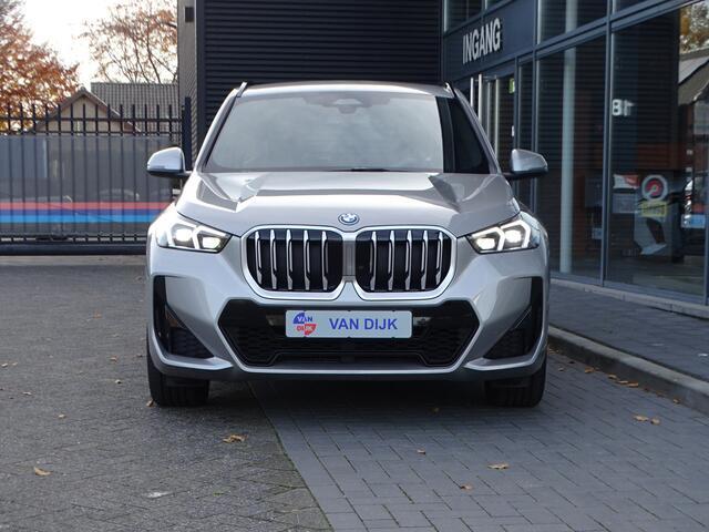 BMW X1 xDrive25e M Sportpakket Premium-Pack Ada.Led Keyless-entry Luxury-Dash 18''LM Velgen