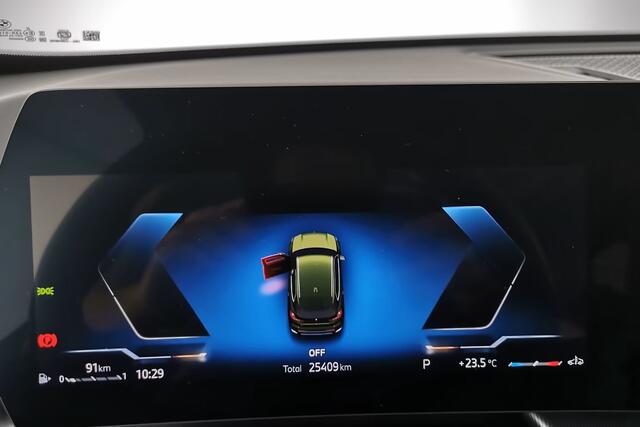 BMW X1 sDrive18iA xLine ** ADAPT. LED, LEDER, PANORAMA, TREKH, ADAPT. CRUISE, ACT. SPORTST ** 1e EIG - Ex BMW-AG - UNFALLFREI ** ** INFORMEER OOK NAAR ONZE AANTREKKELIJKE FINANCIAL-LEASE TARIEVEN **