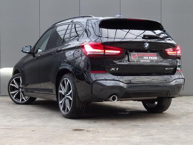BMW X1 sDrive18i High Executive * M-PAKKET * 20 INCH * HEAD-UP * DEALER ONDERH. !!