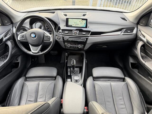 BMW X1 sDrive20i xLine Trekhaak | HUD | Stoelverw. | Leer