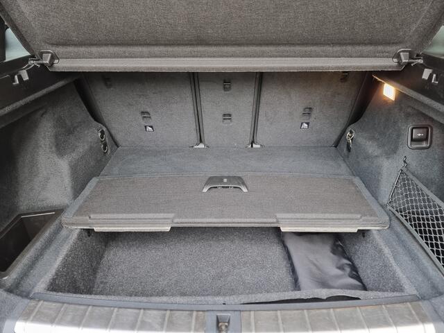 BMW X1 Automaat | High Executive | M-Sport | Pano | HUD | Leder | Dealerauto | Topstaat!