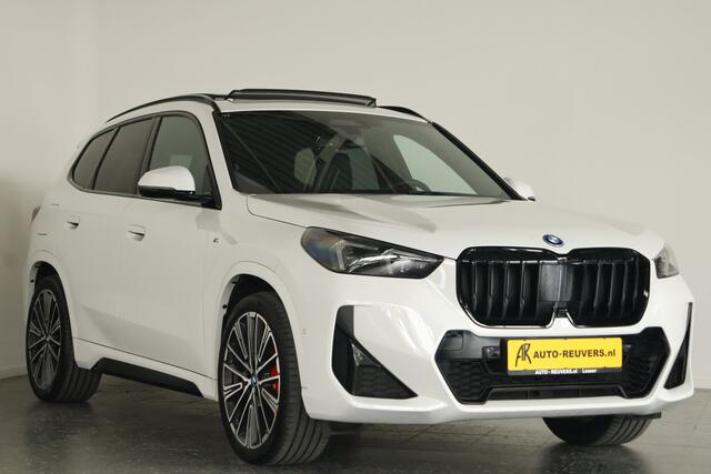 BMW X1 xDrive30e M-Sport Pano / Navi / HUD / Harman-kardon / Adaptive Cruise