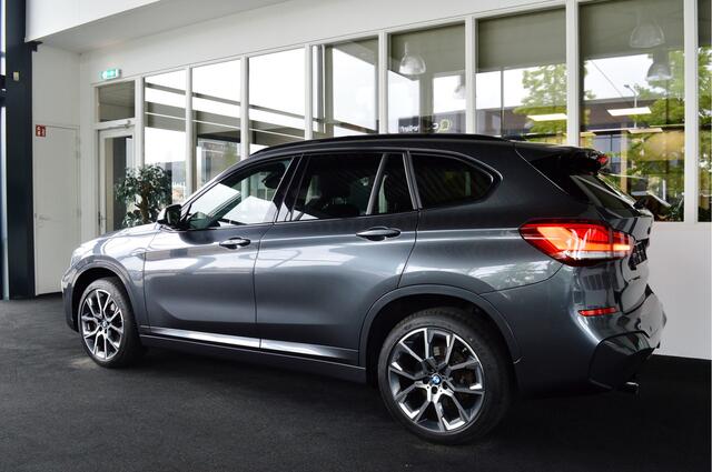 BMW X1 sDrive20i M-Sportedition | Trekhaak 1800kg !