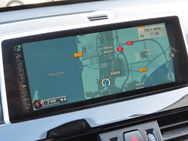 BMW X1 xDrive25i Centennial High Executive | navi prof | lederen bekleding | elektrisch verstelbare voorstoelen | trekhaak