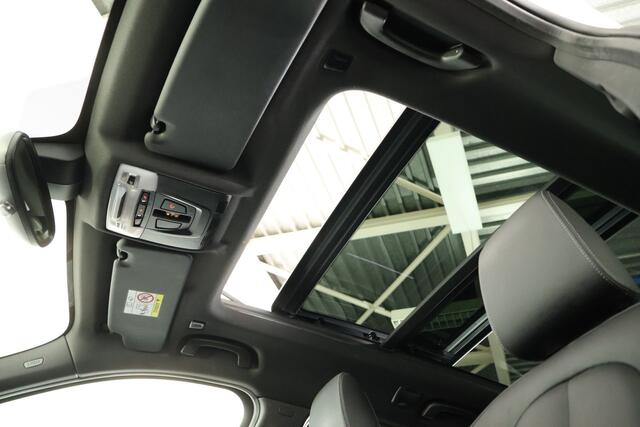 BMW X1 xDrive25e M-Sport / Pano / HUD / Pilot assist / Harmankardon