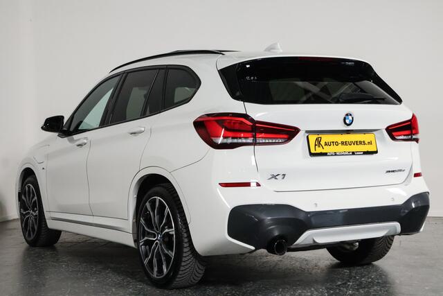 BMW X1 xDrive25e M-Sport / Pano / HUD / Pilot assist / Harmankardon