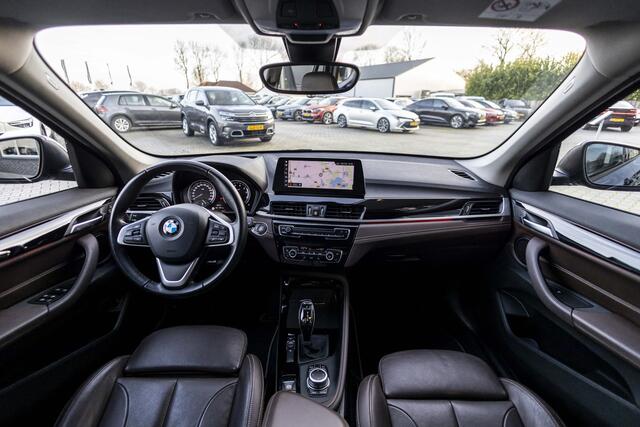 BMW X1 sDrive20i Business Edition | Head-up | Leder