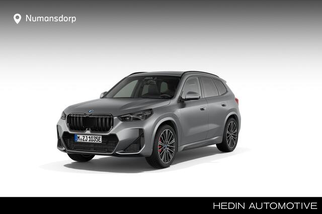 BMW X1 xDrive25e | M-Sport Pro | 20'' | Panorama. | Harman/Kardon | Driv. Prof. | Park. Plus | Head-Up | Trekhaak | Massage | Getint glas | Camera | Stuur + stoelverw. | Comf. Acc.