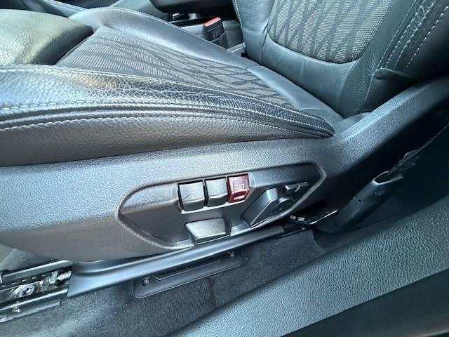 BMW X1 XDRIVE 20i HIGH EXECUTIVE THAAK/PANO/HLEER/HUP/LED/HARMAN KARDON