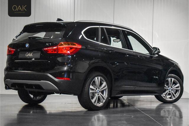 BMW X1 sDrive18i Executive | Navigatie | Leder | Camera | 18"LM | NL Auto