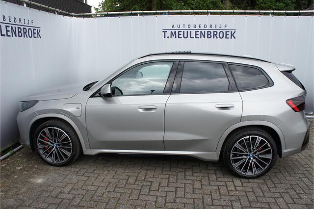 BMW X1 xDrive30e M Sportpakket Pro, Panoramadak,