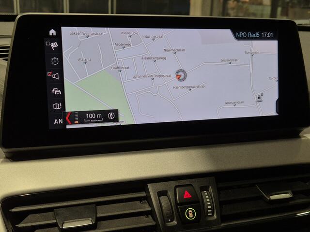 BMW X1 xDrive25e eDrive Edition Navigatie | HUD | Camera | LED | Stoelverwarming | 4x4