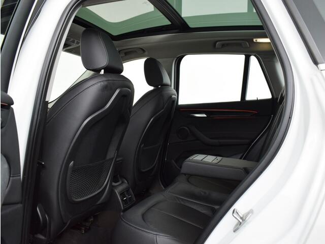 BMW X1 sDrive20i High Executive | 1e Eigenaar o Dealeronderhouden