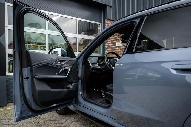 BMW X1 25e xDrive M Sport | Shadow | Camera | Elek. Trekhaak | Adap. led | Stoelverwarming | 18' inch |